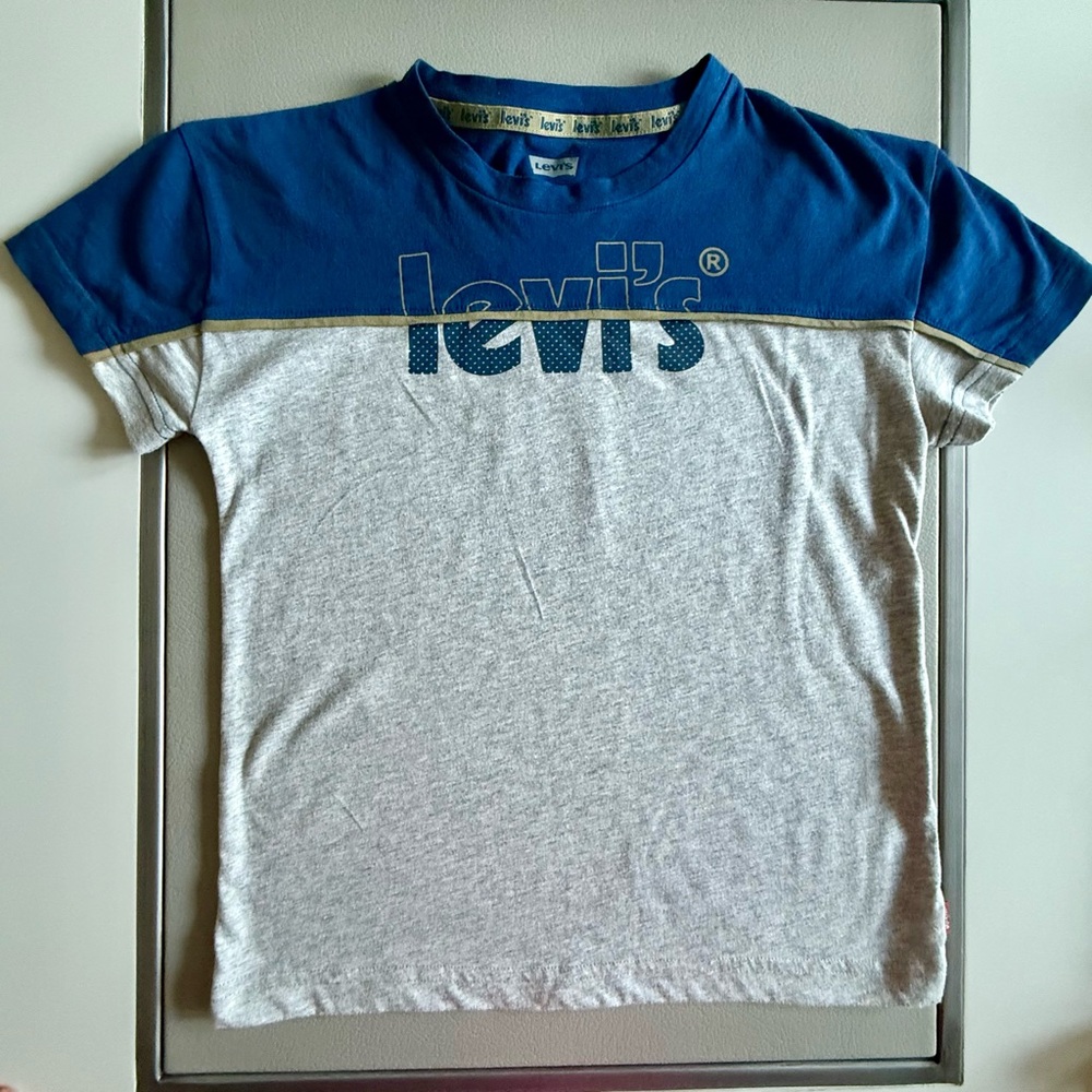 Levi's® - T-Shirt Short sleeve Top | EUC | 8 Years |  Heather Gray & Blue